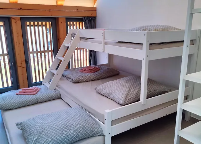 Apartment Pod Dubem *